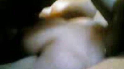O blondă înflăcărată face sex pasional cu un legăn bine agățat